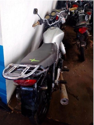 Honda CG 125 Titan ES 2000 Prata Conservada