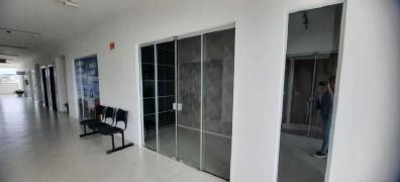 Sala comercial n° 608, localizada no 6º pavimento do condomínio central park mafra, com área de 57,62 m², da cidade de mafra, sc