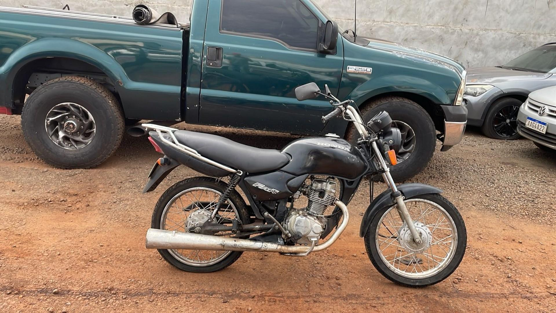 Honda CG 125 FAN 2006 Sucata Preto