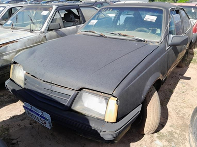 Chevrolet Monza 1982 Hatch Conservado