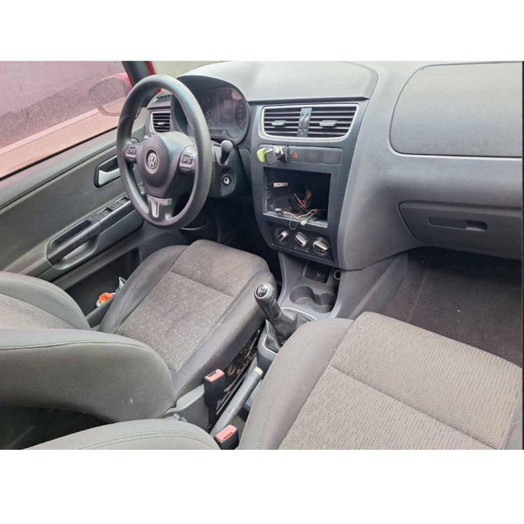 Veículo VW - VolksWagen Fox Volkswagen Fox Prime 1.6 2013 Vermelho com Amassados 2013 em leilão