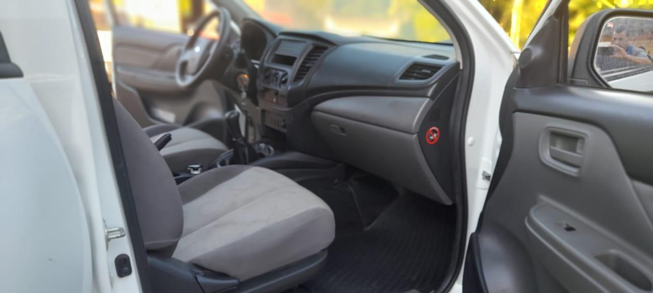 Mitsubishi L200 Triton SPT GL 2018 Diesel Conservado