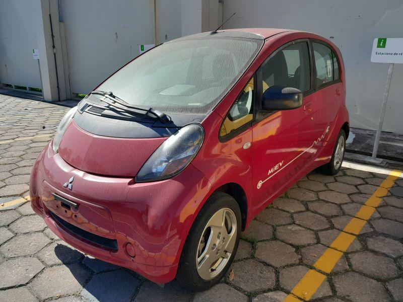 Sucata Mitsubishi I-Miev 2010/2011 Vermelha