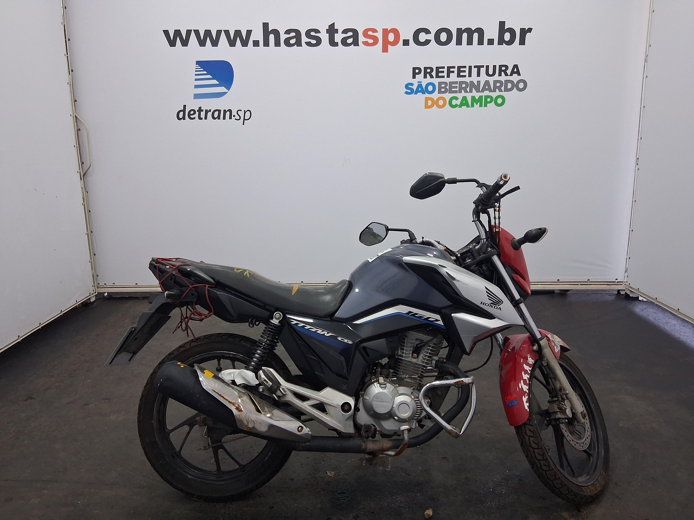 Veículo HONDA CG Honda CG 160 Fan 2018 Cinza Conservada 2018 em leilão