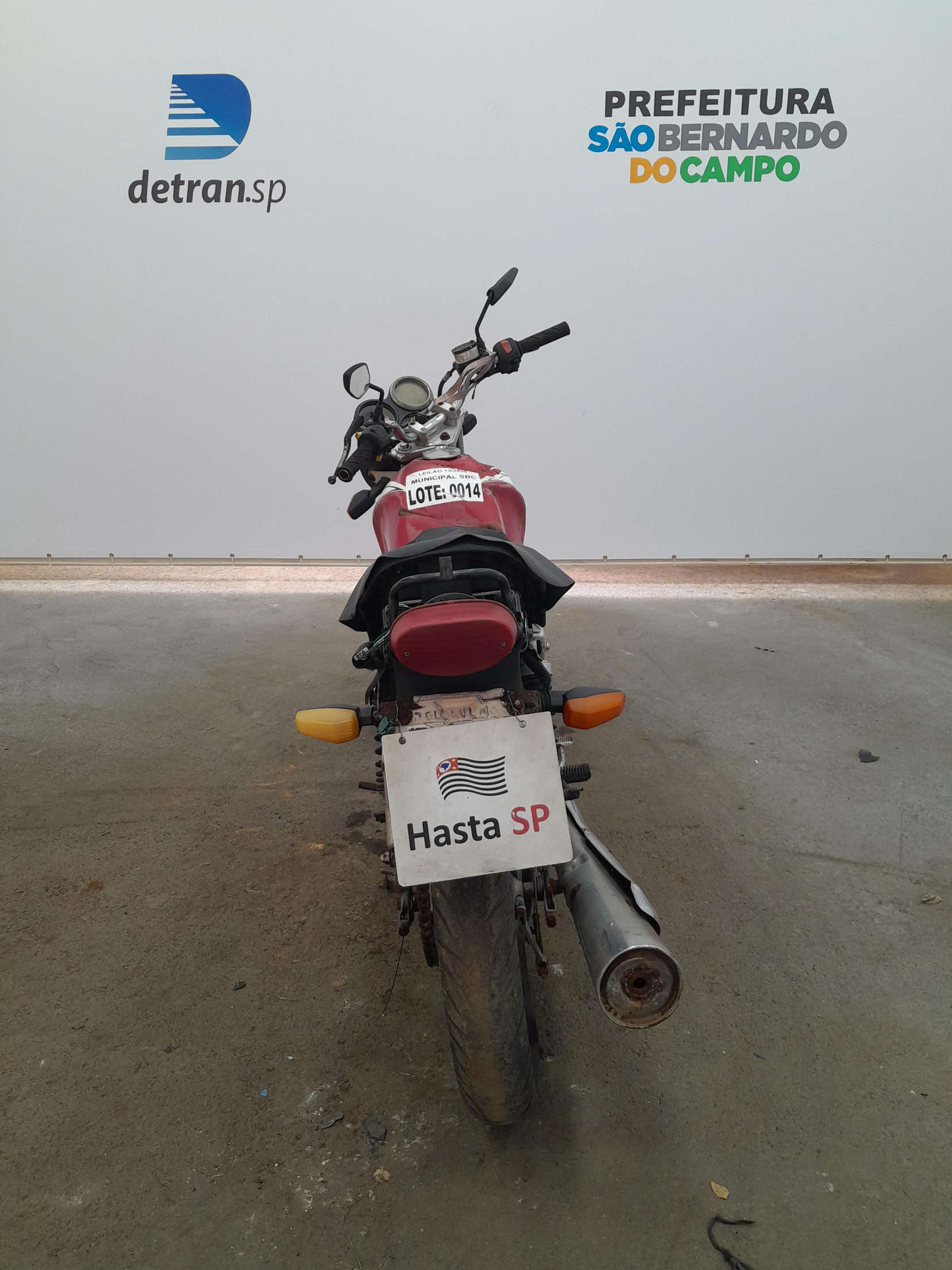Veículo SUZUKI EN 125 Suzuki EN 125 YES 2008 Vermelha Conservada 2008 em leilão