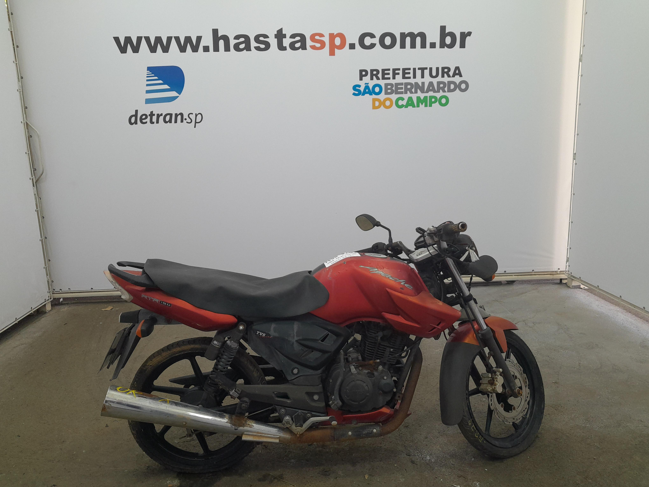 Veículo DAFRA TVS Dafra TVS Apache RTR 150 2010 Vermelha Conservada 2011 em leilão