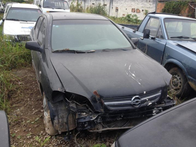 Veículo GM - Chevrolet Astra GM Astra Sedan Elegance 2005 Preto Sucata 2005 em leilão