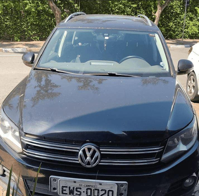 Volkswagen Tiguan 2.0 TSI 2011 Preto Conservado