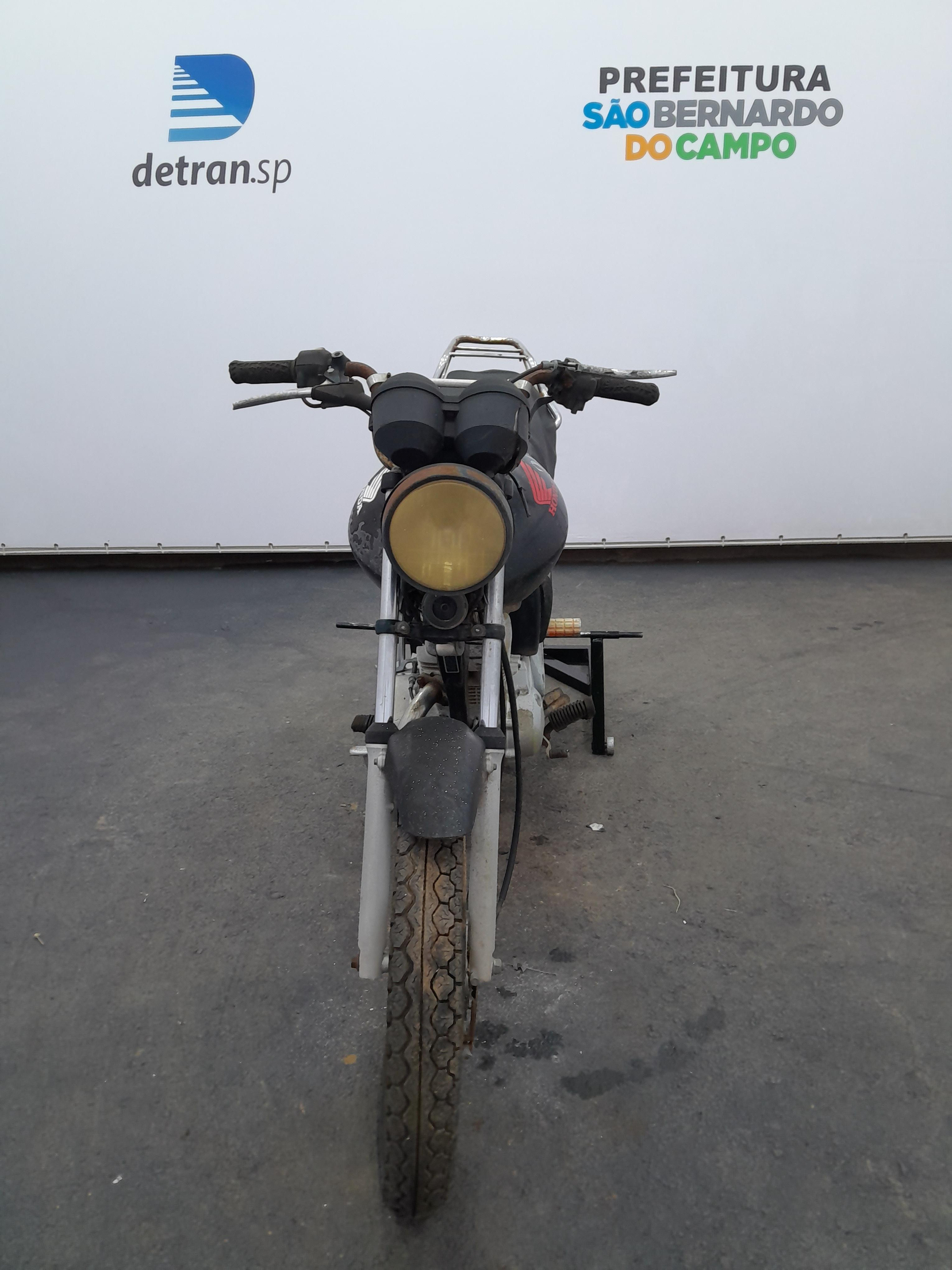 Veículo HONDA CG Honda CG 125 Fan KS 2011 Preto Conservado 2011 em leilão