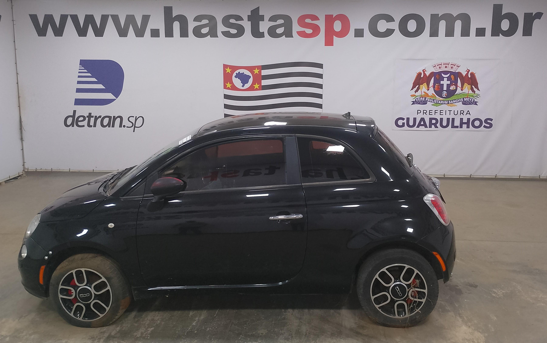 Veículo Fiat 500 Fiat 500 Cult 2012 Preto Conservado 2012 em leilão